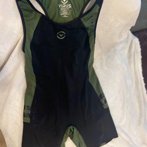 Virus Intl Green Singlet